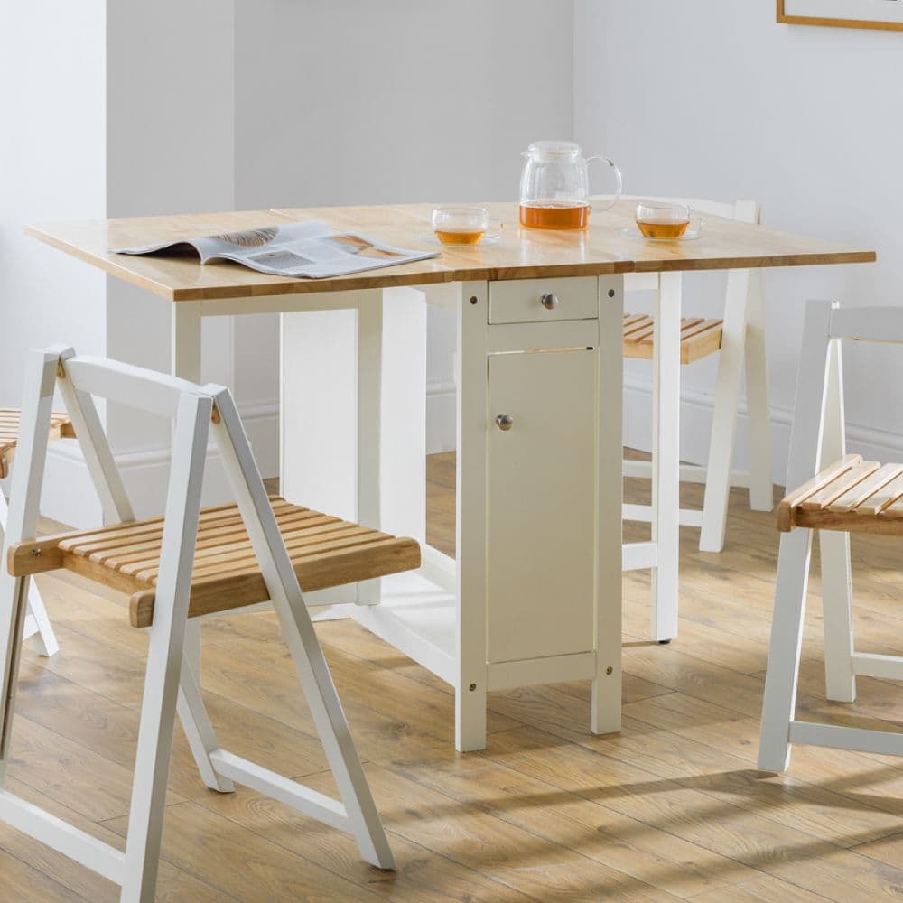 Savoy store dining set